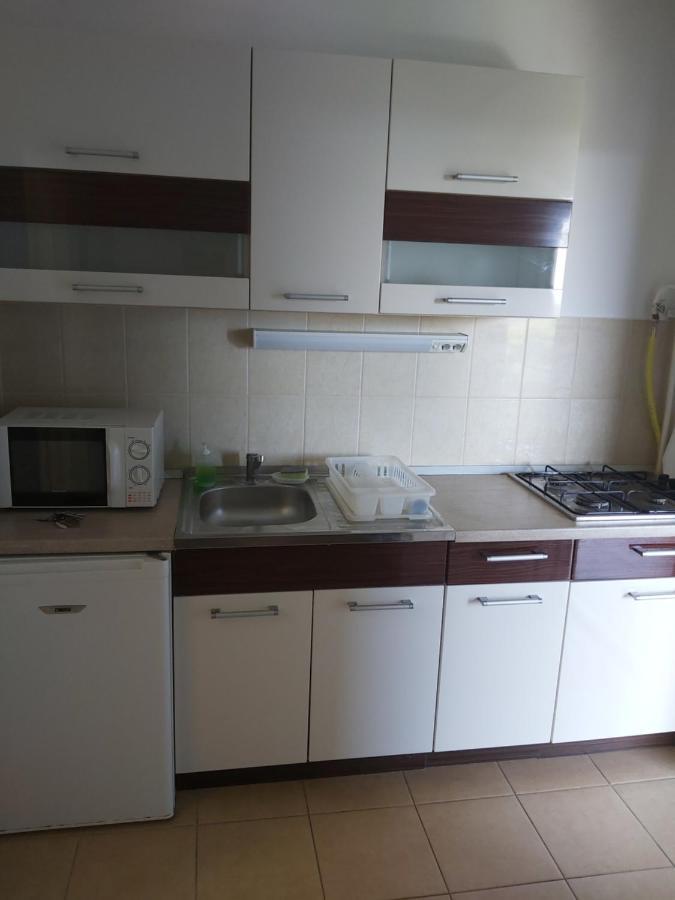 Solar Club Apartman סופרון מראה חיצוני תמונה